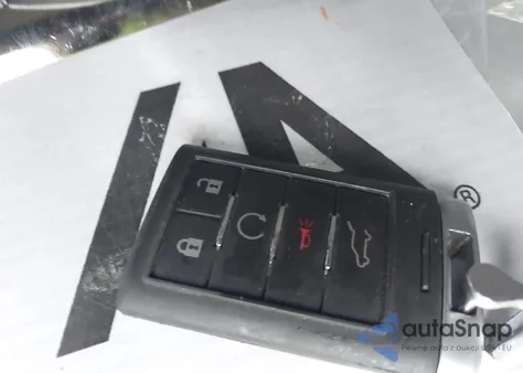 2010 Cadillac Srx Luxury Collection z USA, uszkodzony, nr VIN 3GYFNAEY0AS627799